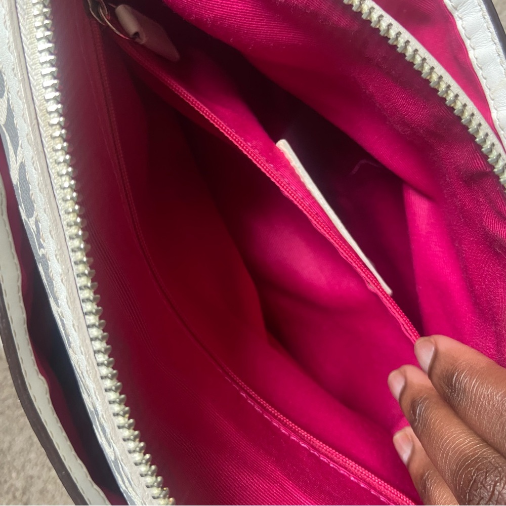 Rare Vintage Coach Gray and Pink Signature Satchel Bag - Picture 12 of 16